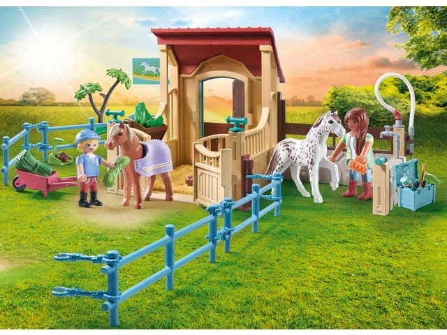 BildePLAYMOBIL Ridstall 100 delar