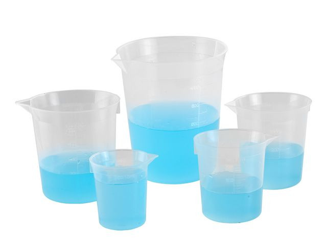 BildeMåttset från 10cl till 1L. 5 delar