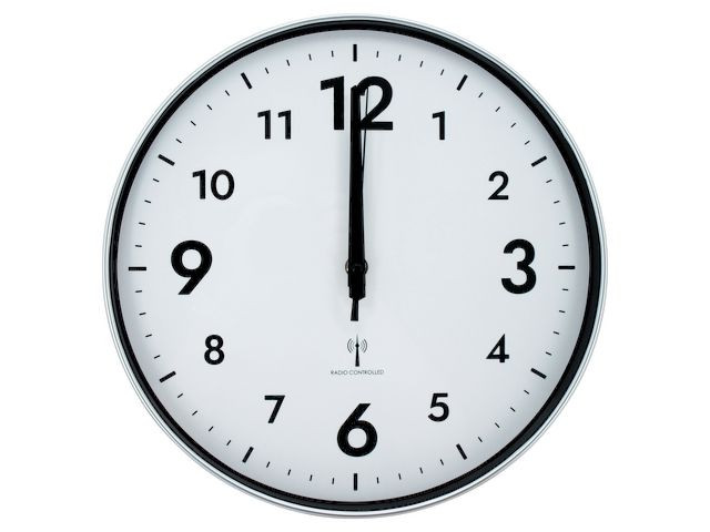 BildeVäggur radiokontroll. Ø30 silver