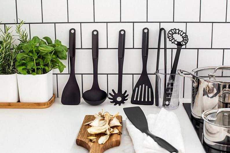 Stekspade GASTROMAX 29,5cm svart