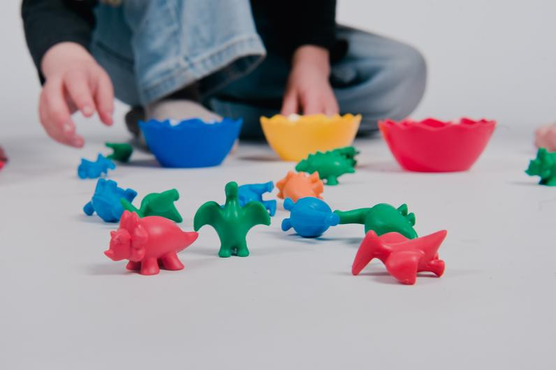 Räkna sortera Dinosaurier 60 st